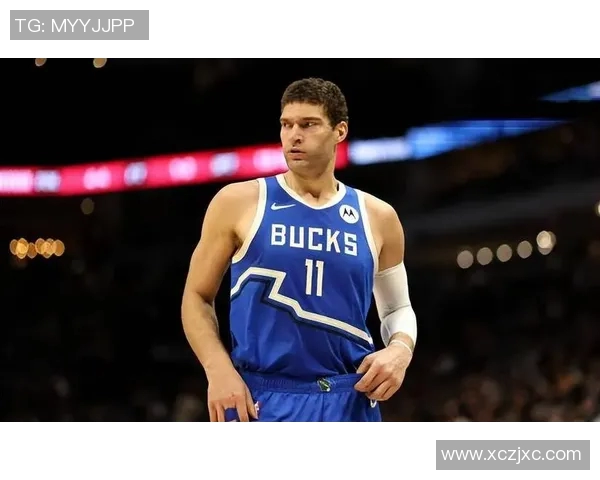 布鲁克洛佩斯的篮球之路与职业生涯的辉煌成就解析 布鲁克洛佩斯的篮球之路与职业生涯的辉煌成就解析