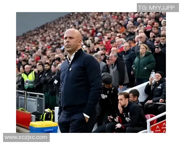 曼联主场惨败，主教练遭批评：球队状态令人担忧需尽快调整