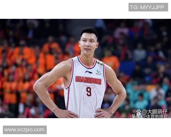 易建联重返赛场展现传奇风采球迷期待他带领球队再创辉煌 易建联重返赛场展现传奇风采球迷期待他带领球队再创辉煌