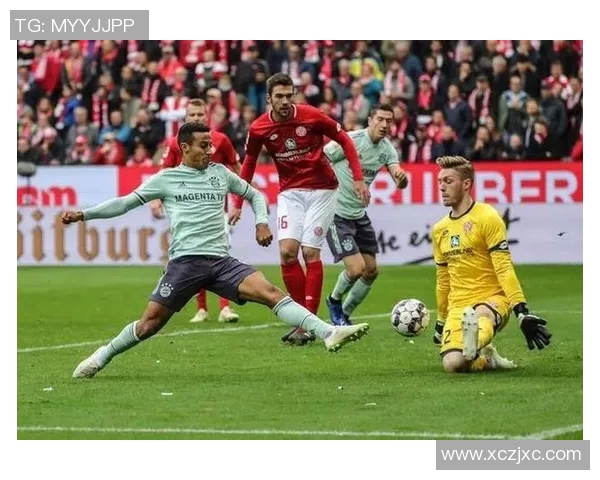 科隆与美因茨对决前瞻分析:战术解析与球员状态全面解读 科隆与美因茨对决前瞻分析:战术解析与球员状态全面解读